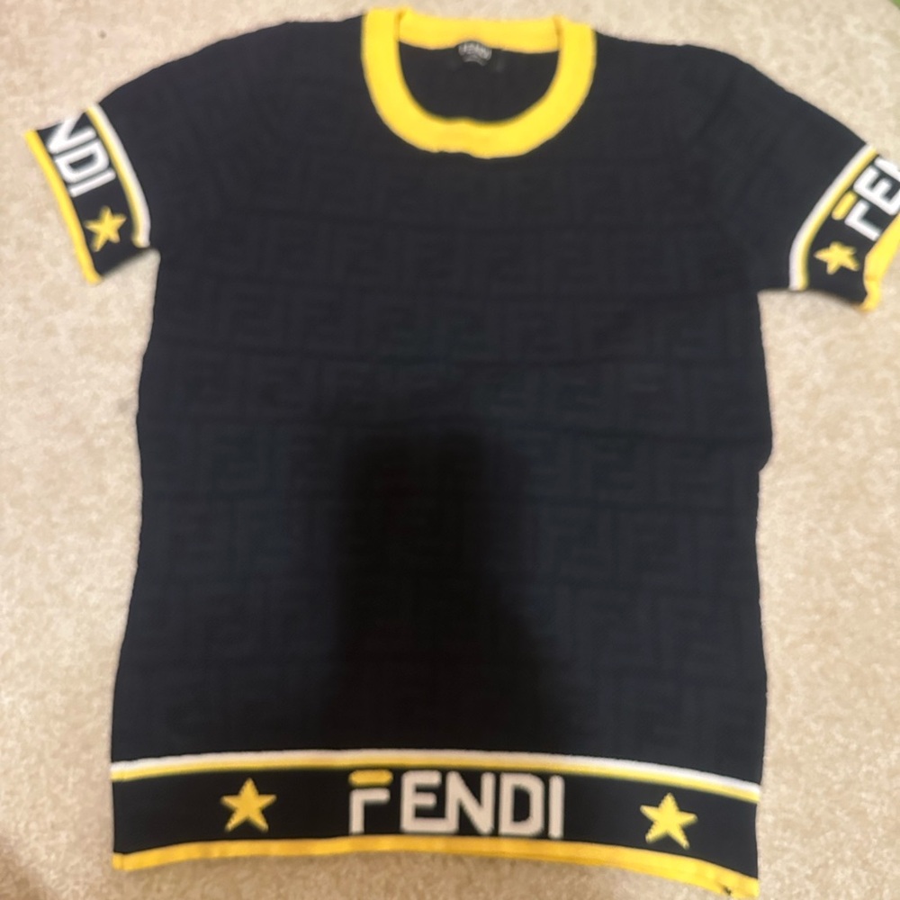 Tee with Yellow Highlights